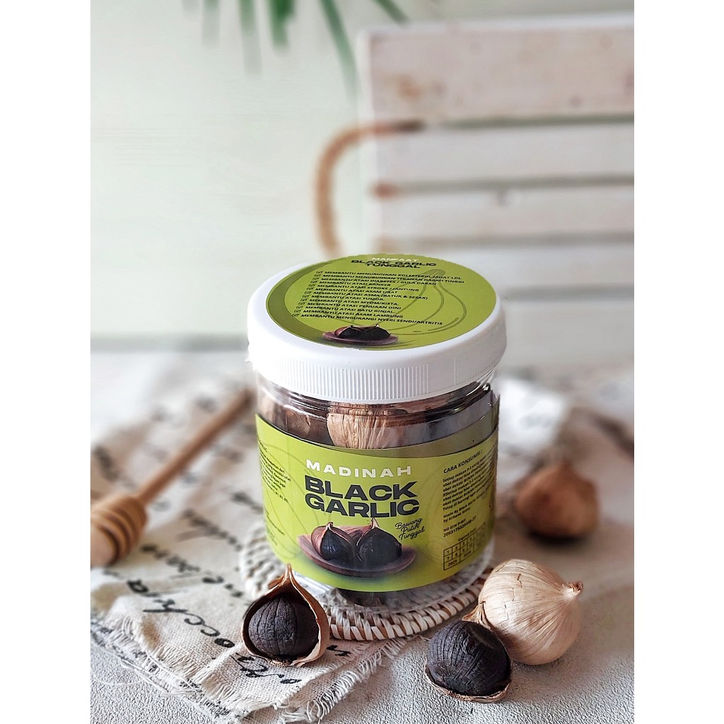 

MADINAH Black Garlic Premium 250 Gram JUMBO