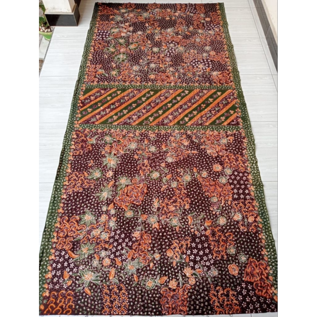 Sarung lasem batik tulis asli