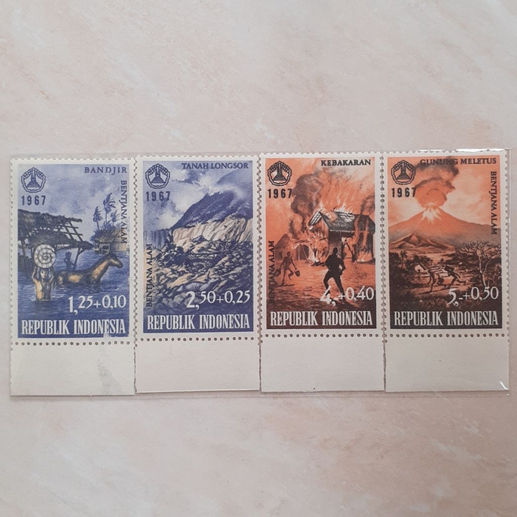 

(O) Perangko Indonesia Bencana Alam Tahun 1967 set lengkap 4pcs