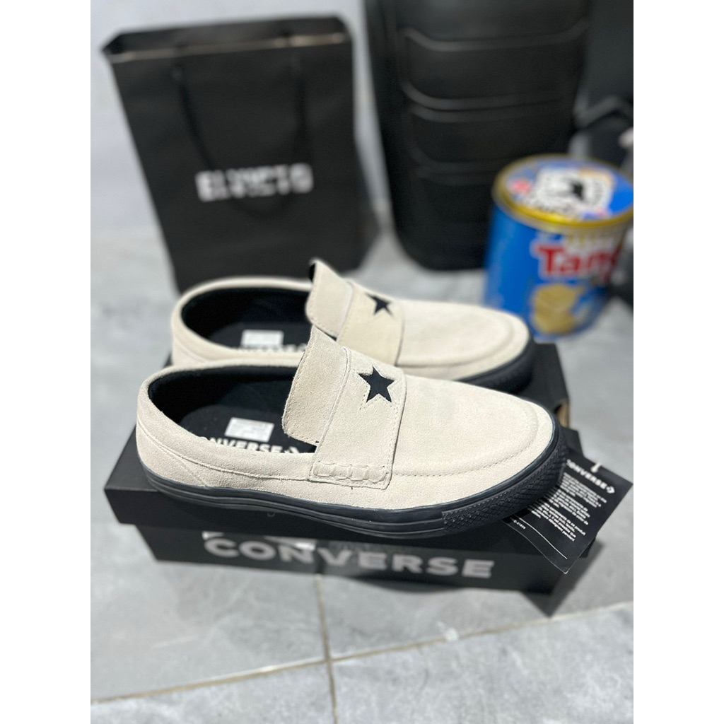 converse loafers sz 42
