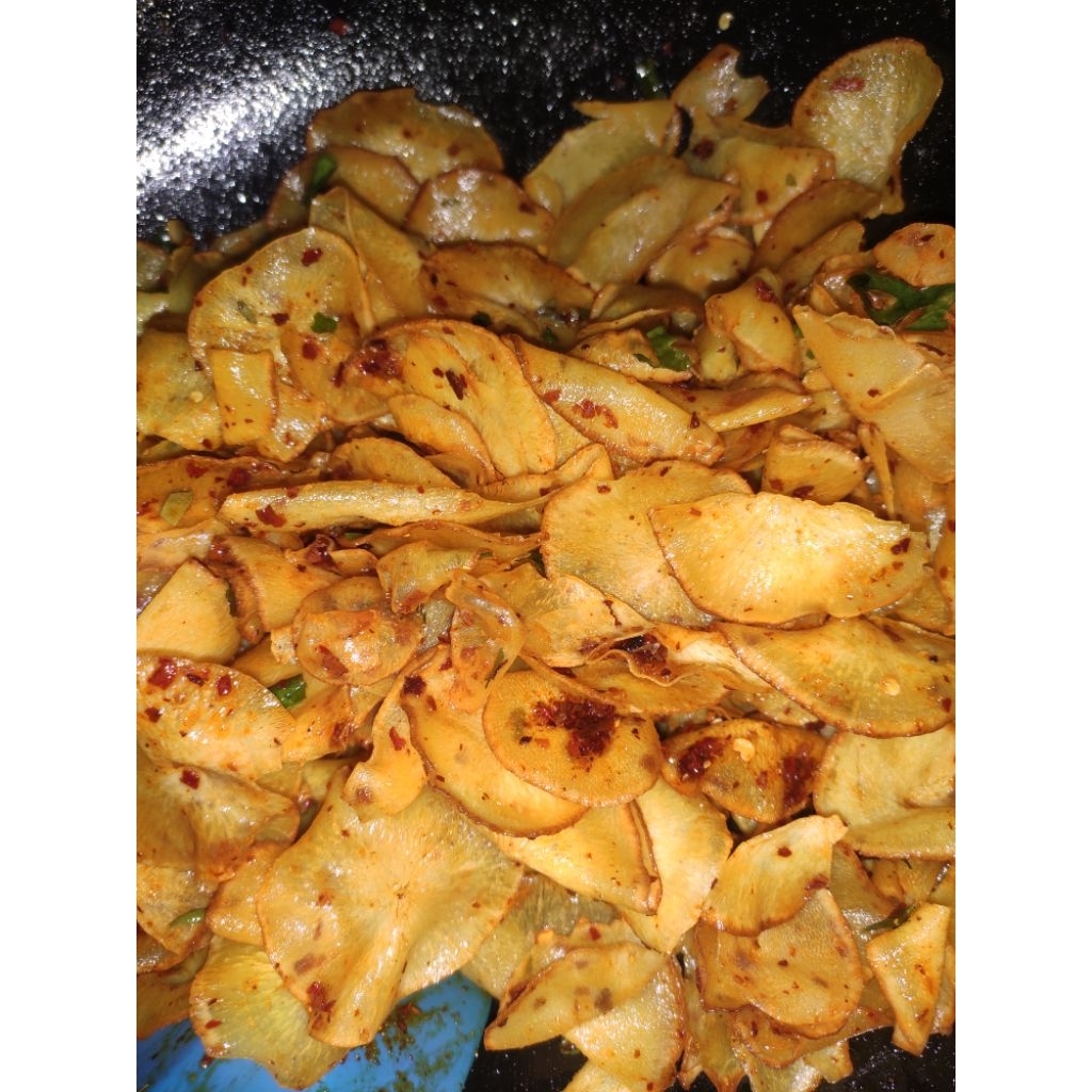 

keripik singkong pedas daun jeruk 250g/500g