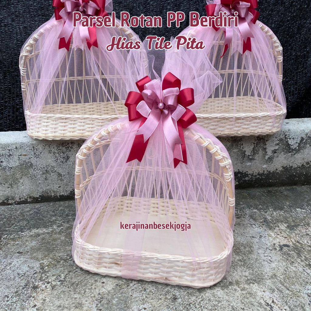 

PARSEL ROTAN PP BERDIRI HIAS TILE PITA CANTIK | hampers hantaran nikah seserahan