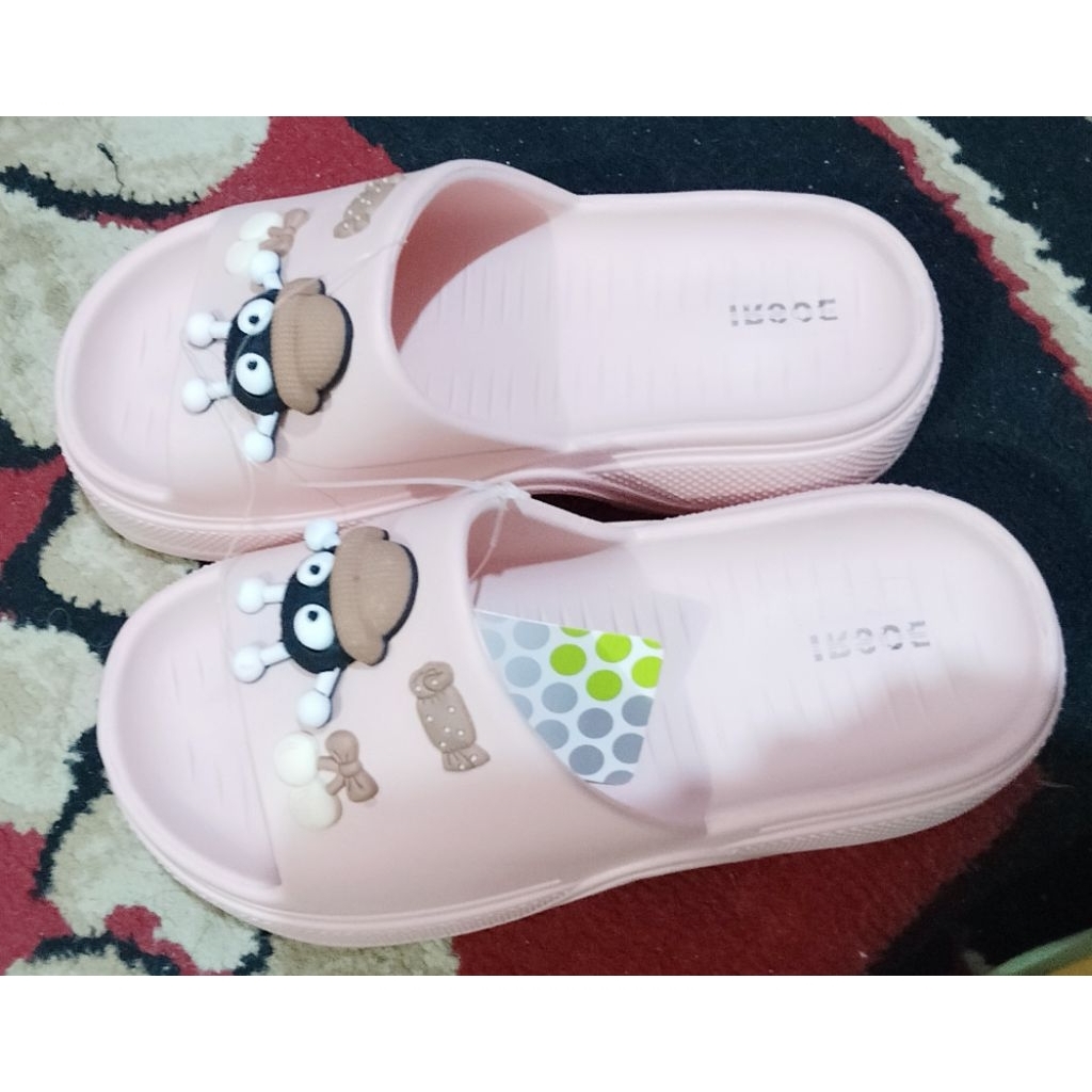 Irsoe sandal wanita