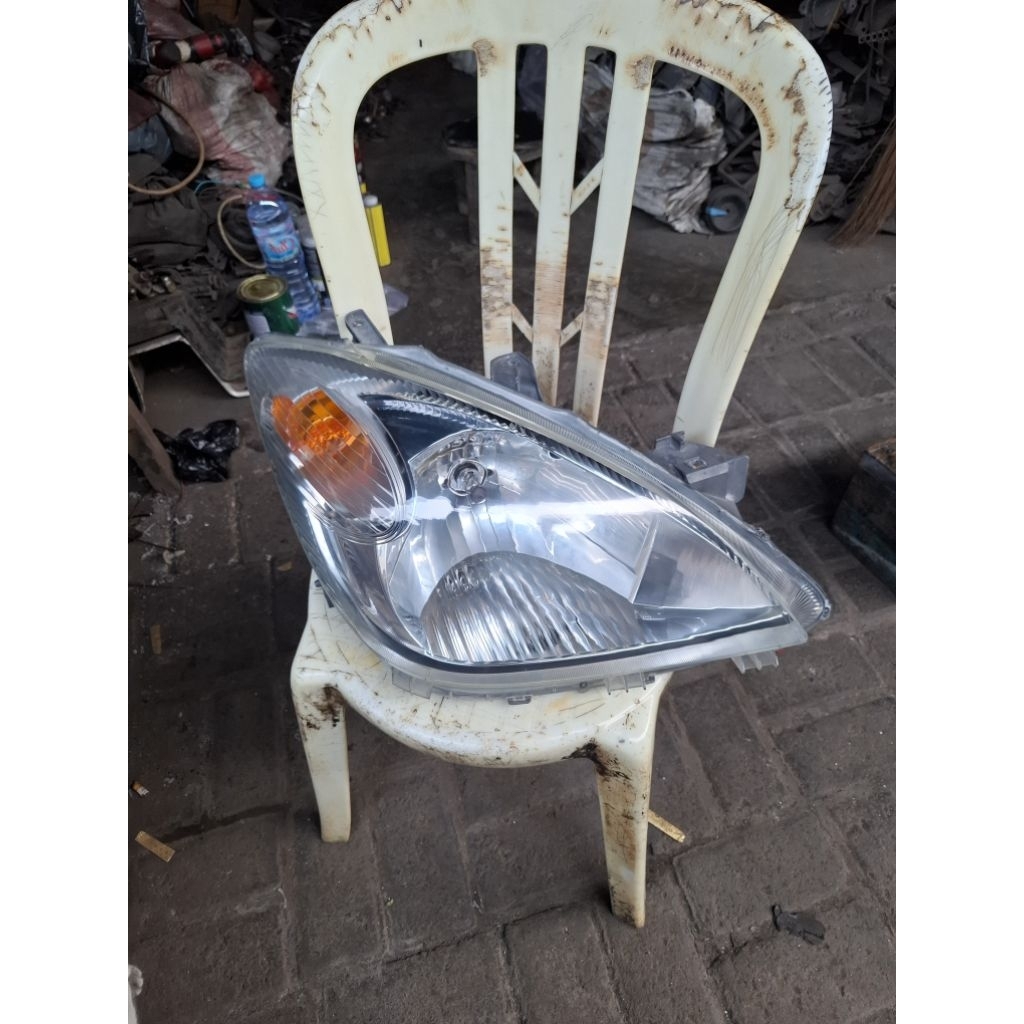 headlamp avanza xenia 2008-2011 original