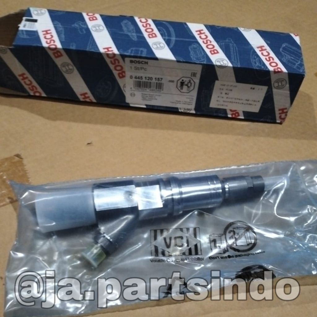 504255185 Injector Bosch Iveco 682 sparepart Suku Cadang Truk Iveco