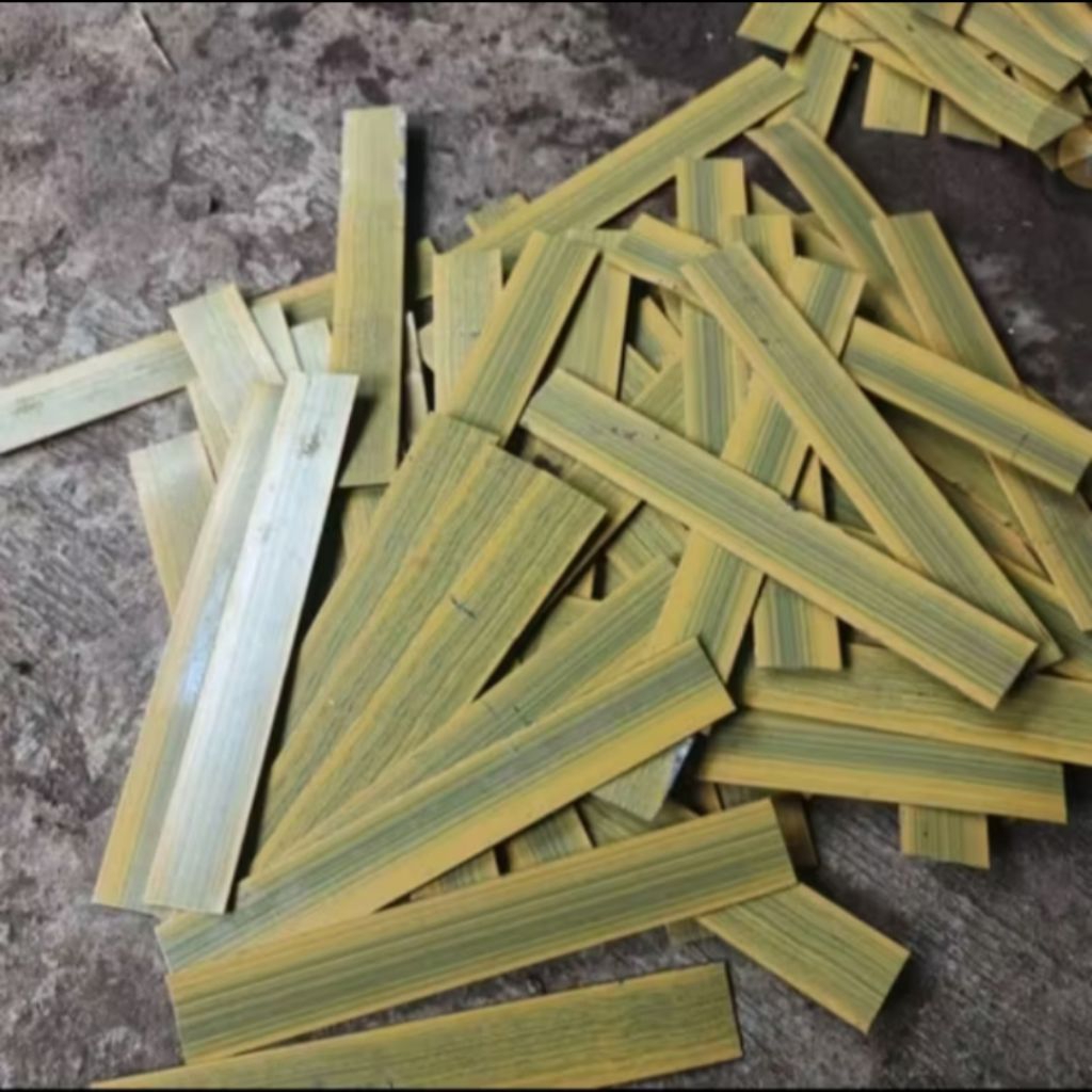 Plat baja hss/baja keras, bahan dasar pembuatan bilah pisau, cacah rumput dll