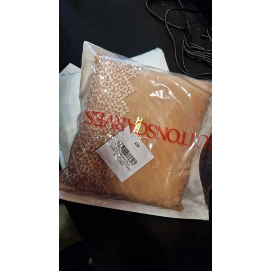 Signature Lace Prayer Robe Buttonscarves - Peach (Mukena As Is)