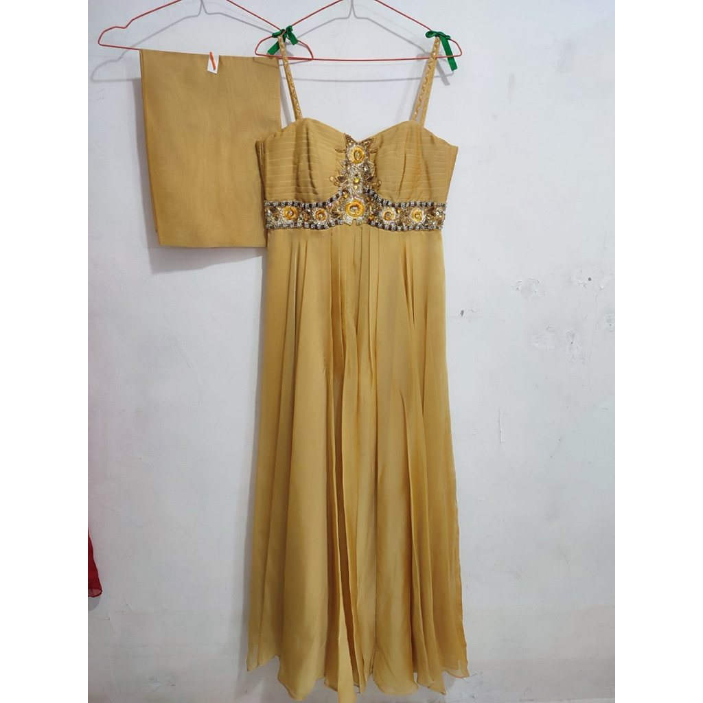 Gaun Pesta Wanita Panjang New Gold