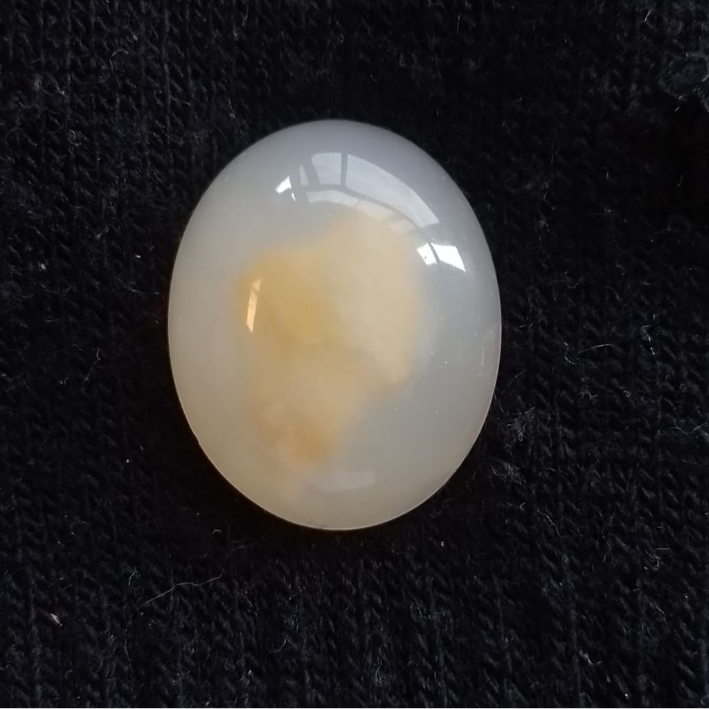 Natural Yakut Chalcedony Putih Kristal Motif Dalam Batu