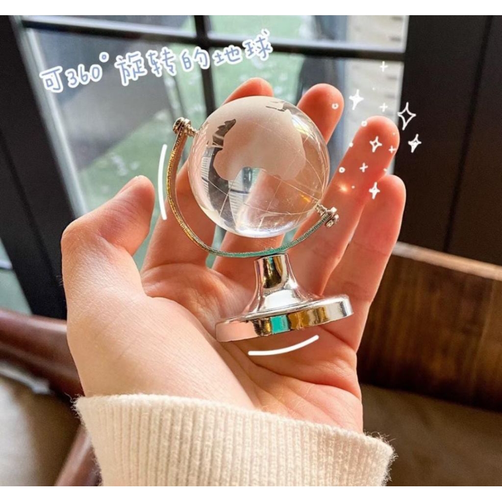 

Bola Dunia / Globe Bening / Bola Dunia Bening / Globe Aesthetic / Globe Modern / Globe Transparan / Hiasan Aesthetic / Hiasan Kamar / Hiasan Kantor / Hiasan Perpustakaan