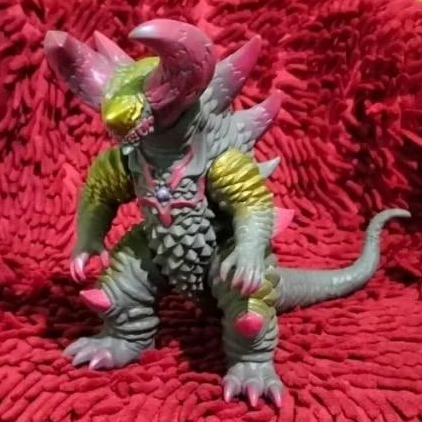 kaiju monster ultraman