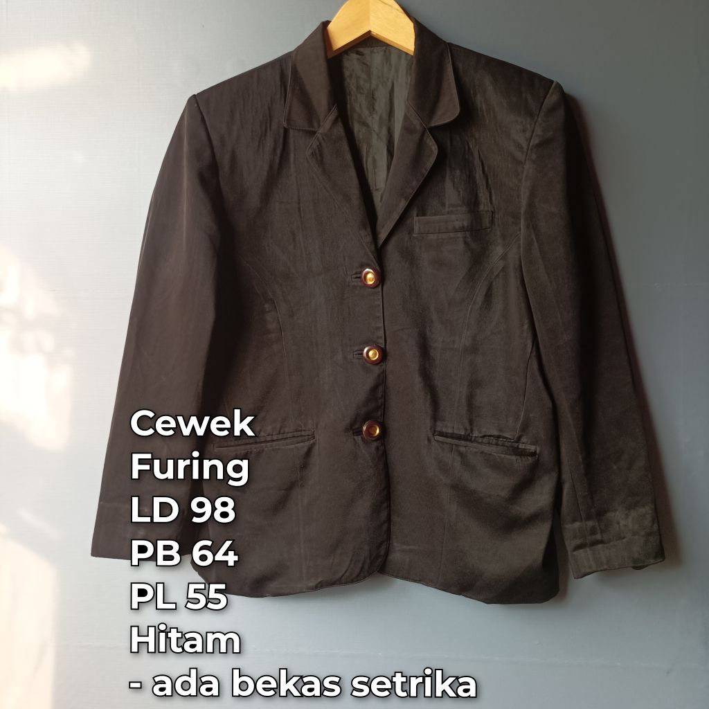 jas blazer wanita dewasa warna hitam pekat bekas second PL