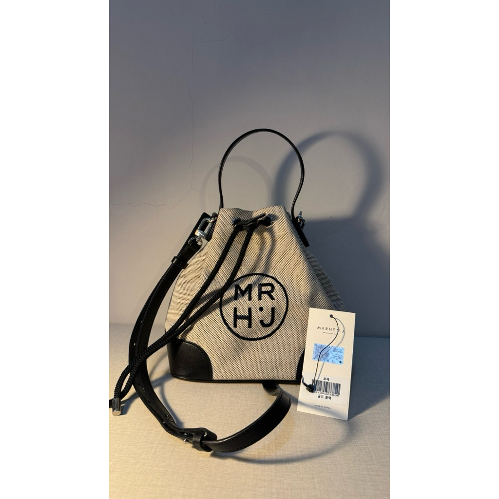 Preloved Marhen J Bucket Bag