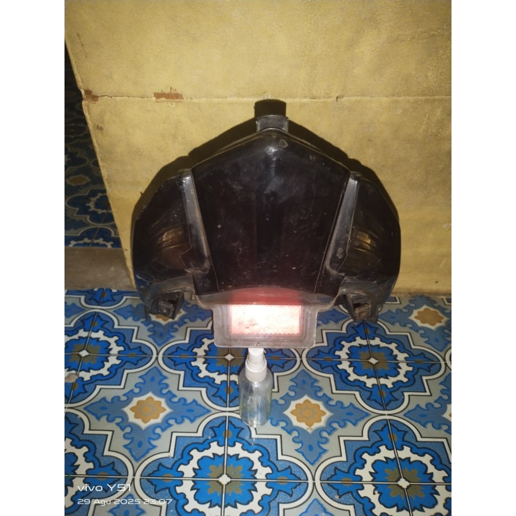 lampu belakang stoplamp Xeon GT 125 original copotan