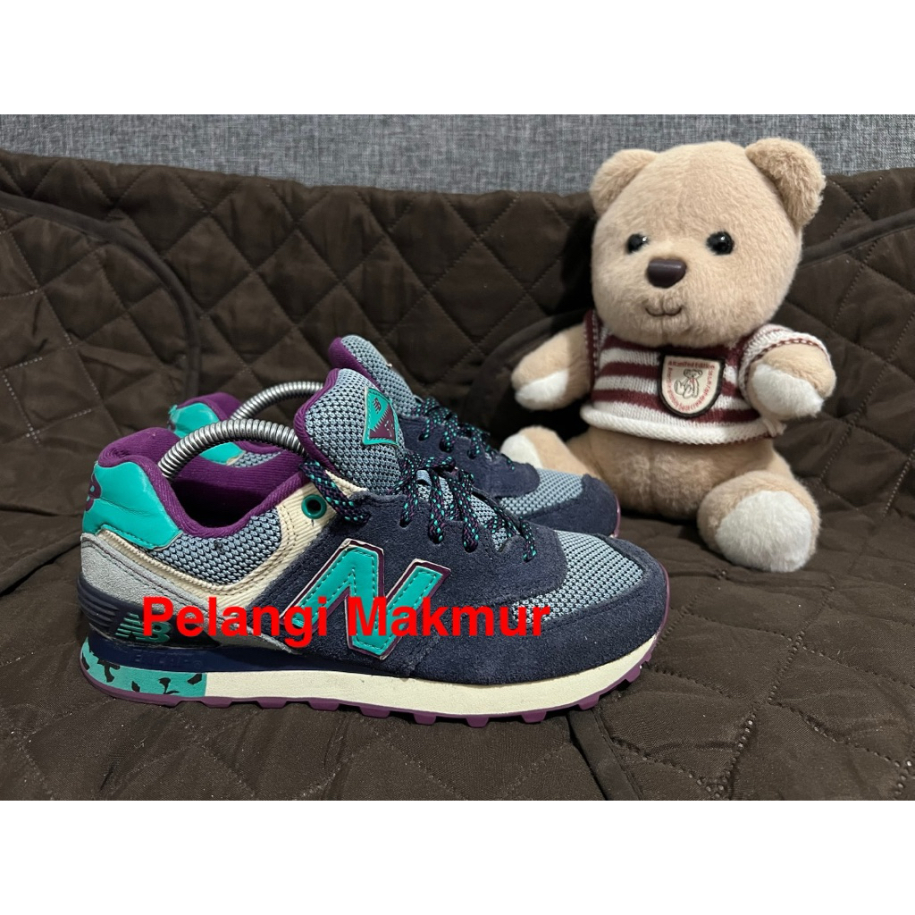 Sepatu mantan enbong 574 size 36 second