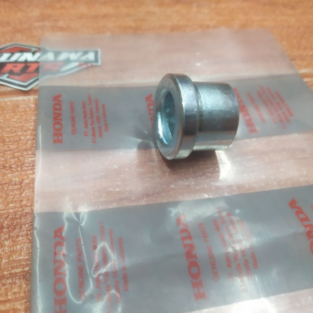 BOSH RODA BELAKANG VARIO 125 VARIO 150/160