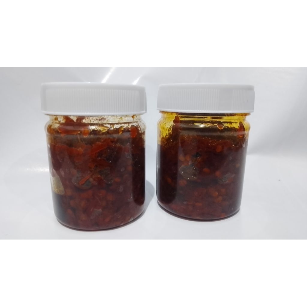 

Chiil oil sambal instan ekstra pedas kemasan botol berat bersih 100 gr Homemade