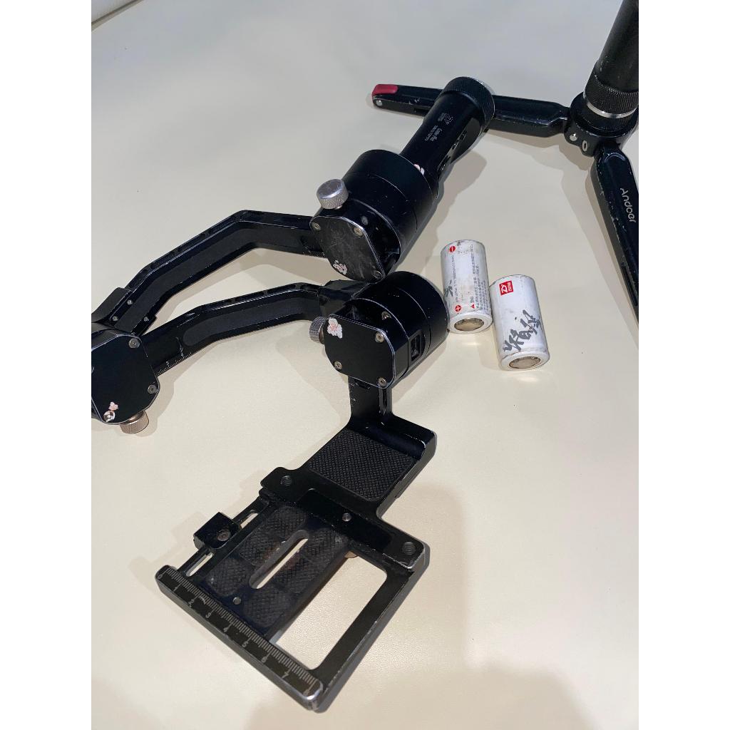 ⁠Zhiyun crane plus