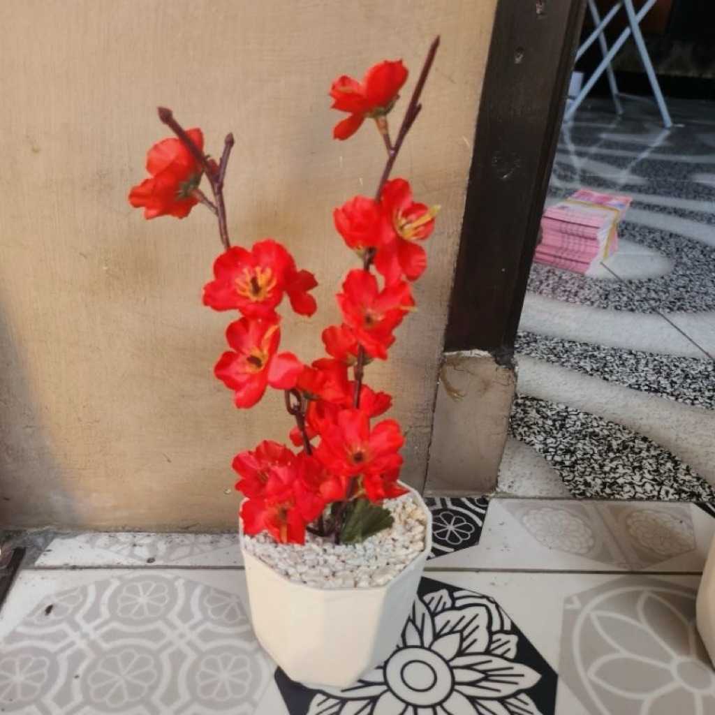 bunga anggrek plastik + vas