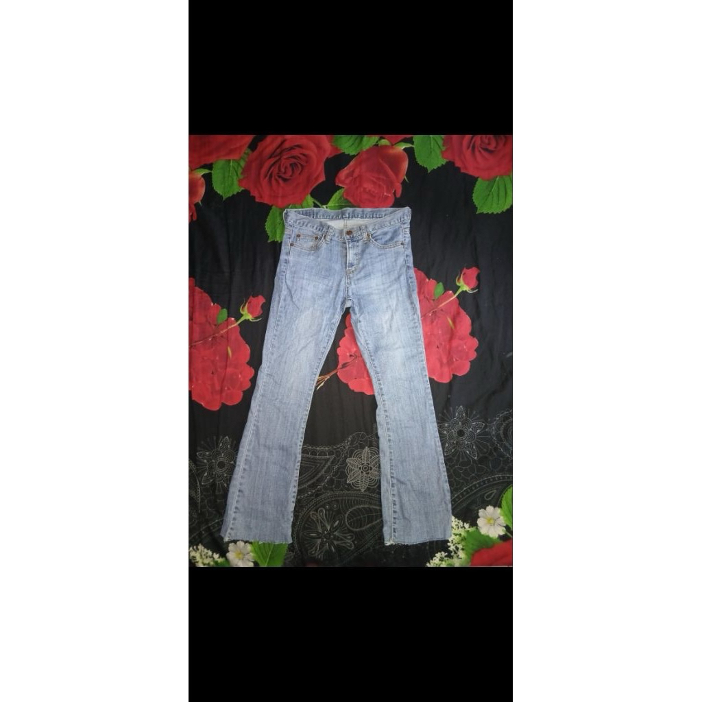 preloved jeans cutbray