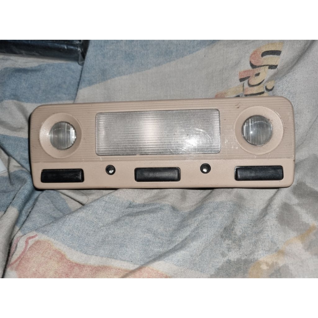 lampu kabin plafon depan BMW E36