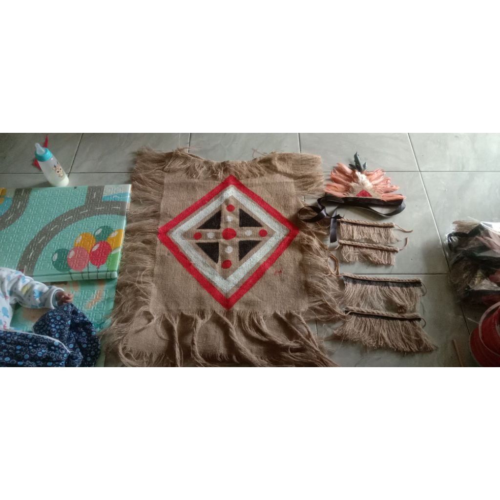 kostum papua karnaval