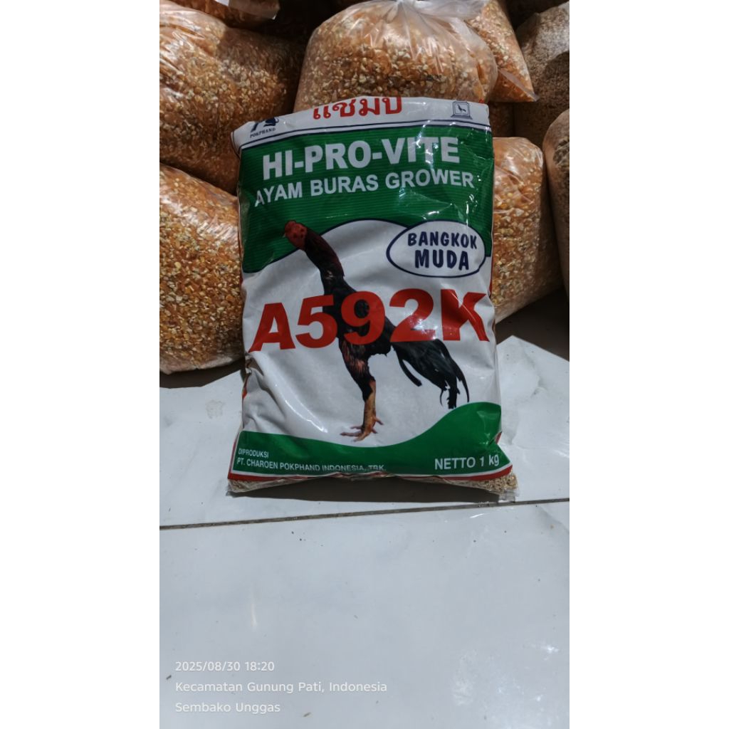 PUR AYAM HI-PRO-VITE 592 1KG