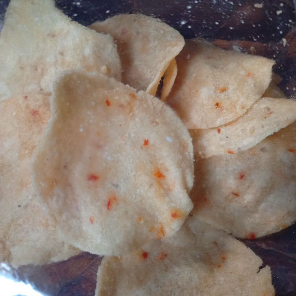 

kripik combro super enak, manis pedas gurih,khas wonosobo kemasan ekonomis