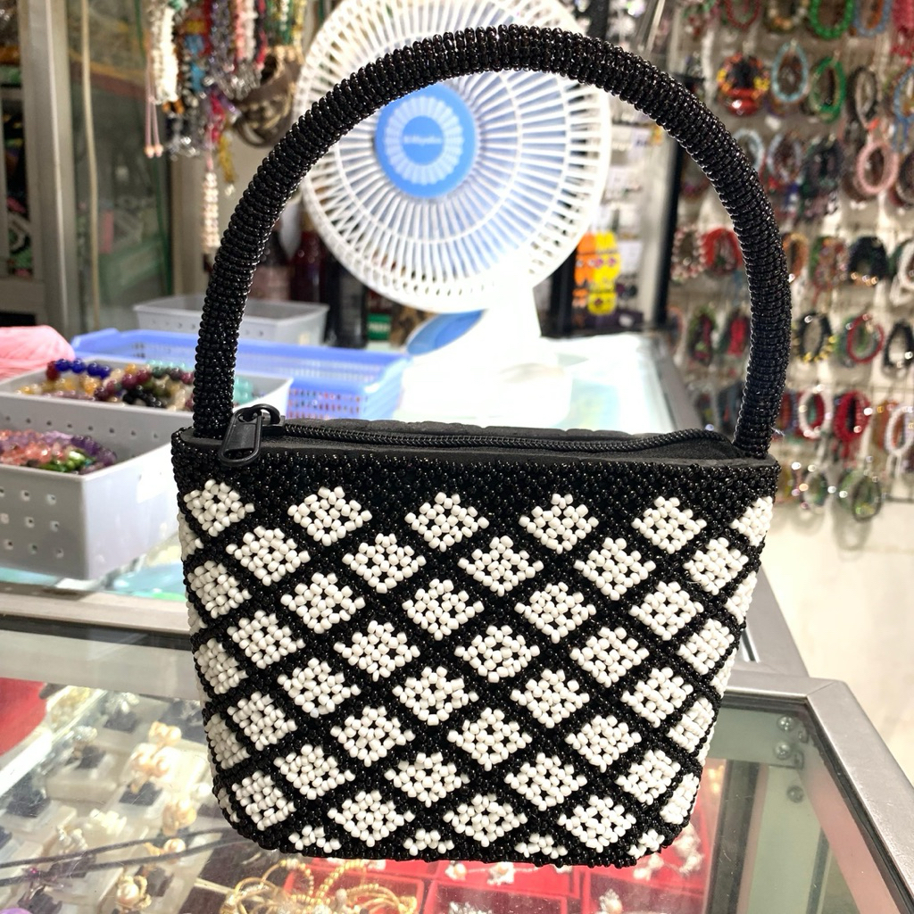 Tas Handbag Manik Motif Dayak