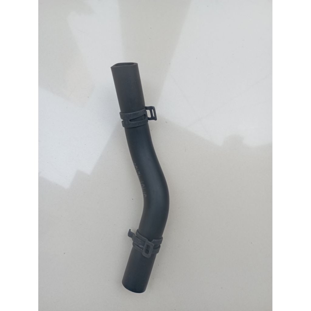 selang-dinamo-amper-bawah-hyundai-arya-grace