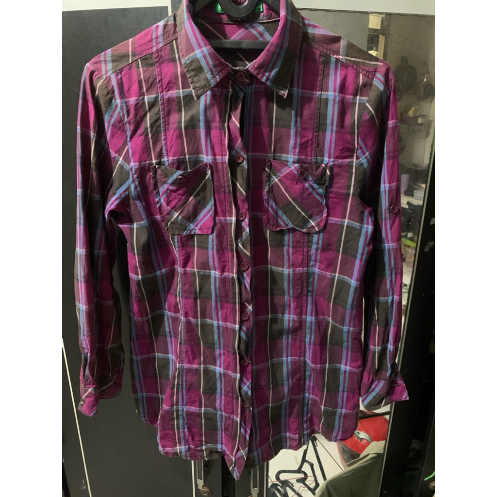 kemeja Wanita Point one