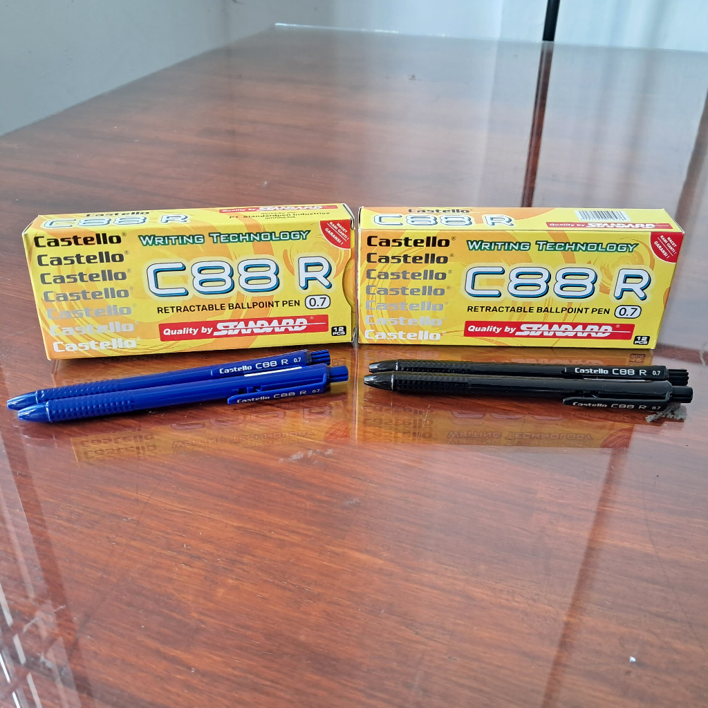 

1 Kotak isi 12 Pcs Pena Ballpoint C 88 R KLIK 0,7 mm
