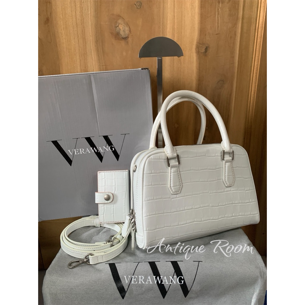 SALE VERA WANG ORIGINAL CROCO WHITE SLING BAG FREE CARD HOLDER WITH BOX NEW