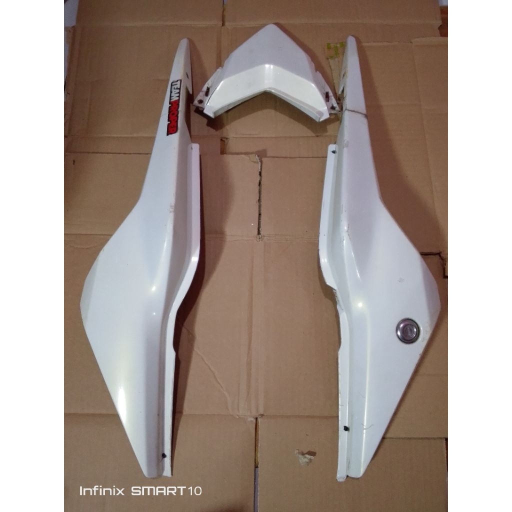 bodi belakang Alus ORI copotan Honda CBR LED v2