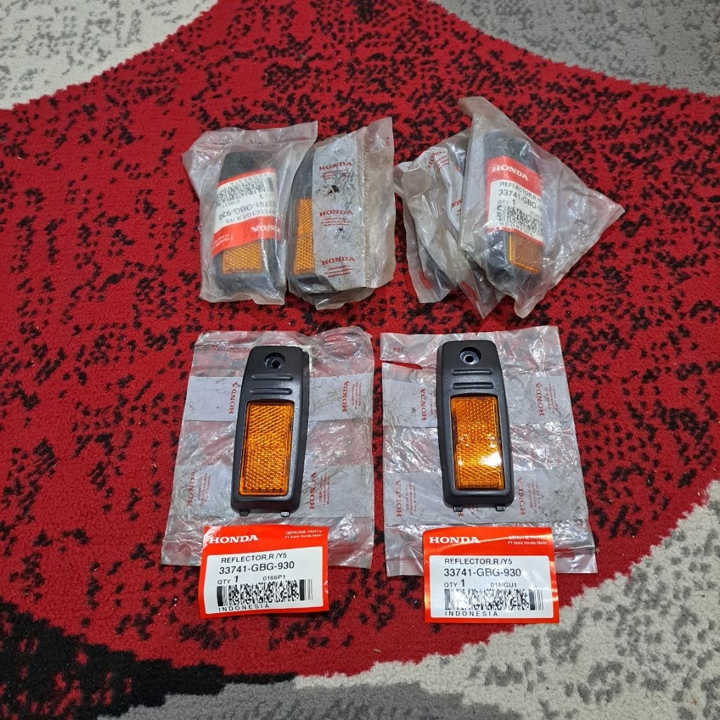 Mini reflektor mata kucing Honda Astrea grand Original AHM Honda