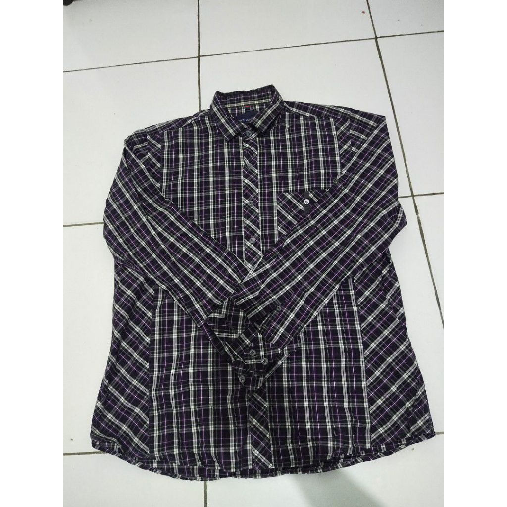 Kemeja Pria Fake London