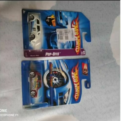 hot wheels Morris mini Cooper set paket pop off merah putih 2006 langka austin