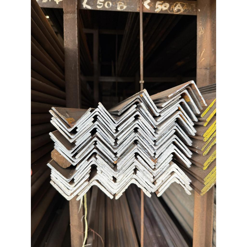 Besi Siku 30x30  (6Meter)