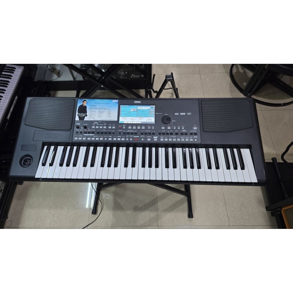 Keyboard Korg PA600 Segel Full Mulus