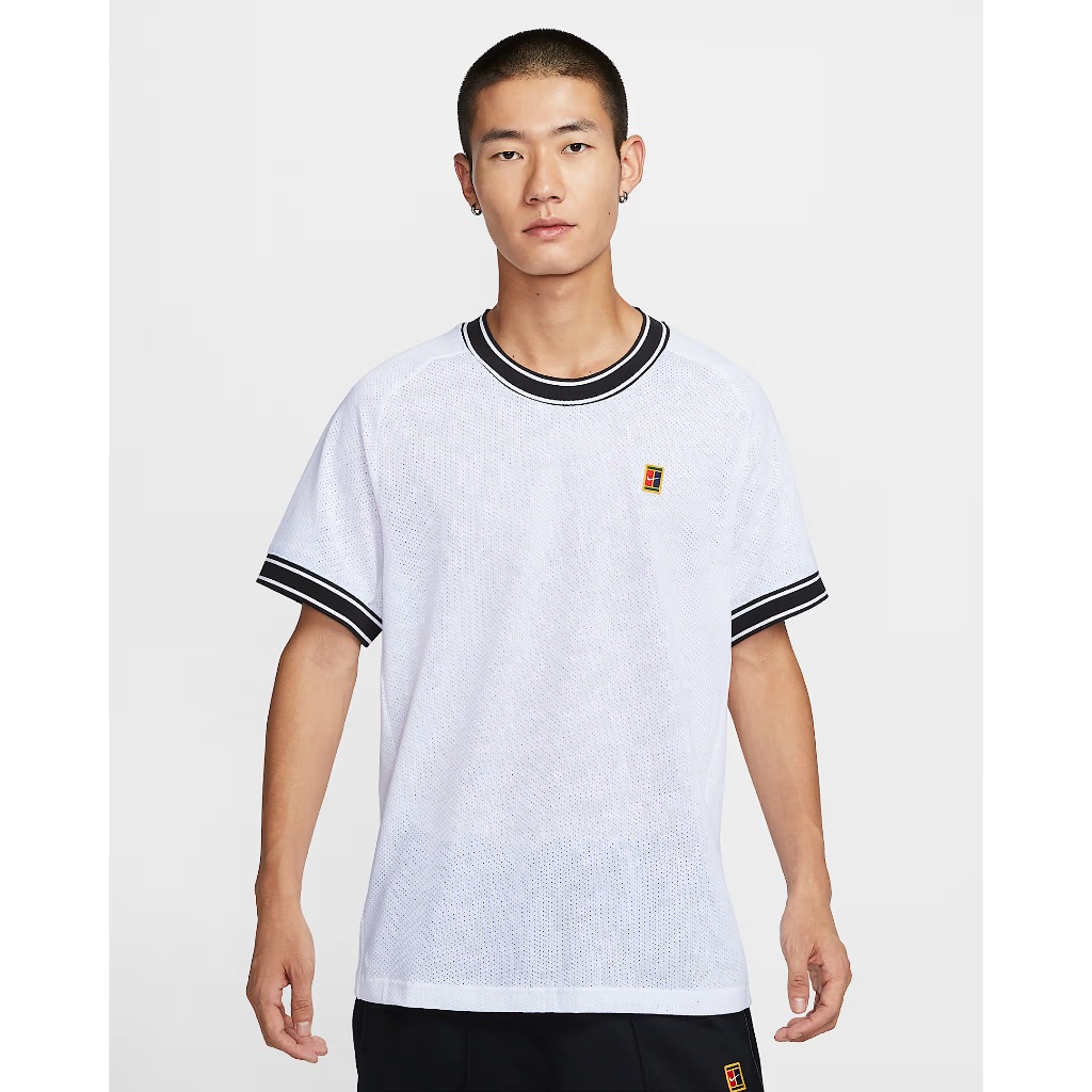 Kaos Tennis Pria Nike Court Heritage Men's Short Sleeve Tenis Top - White/Black