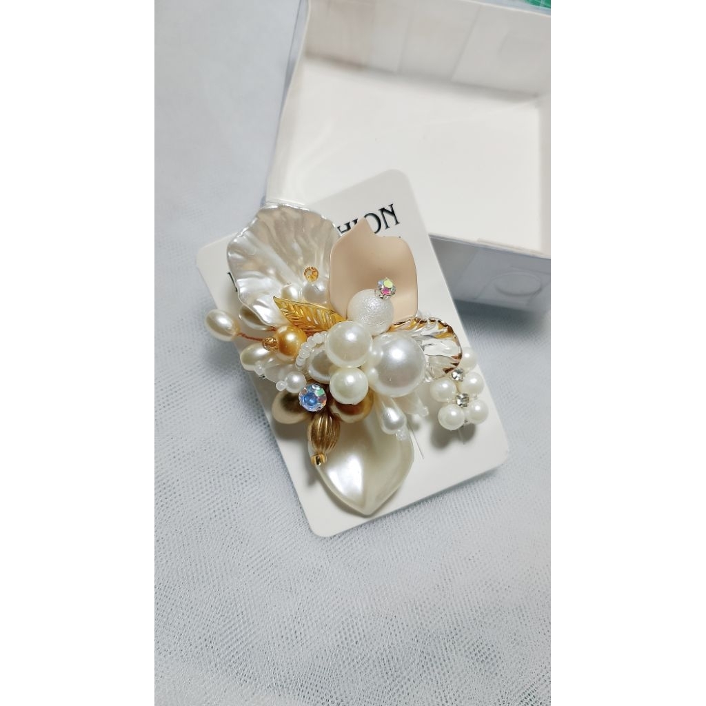 BROS PUTIH BOX. White series. Bros Manik Manik Hijab Baju Kebaya PREMIUM