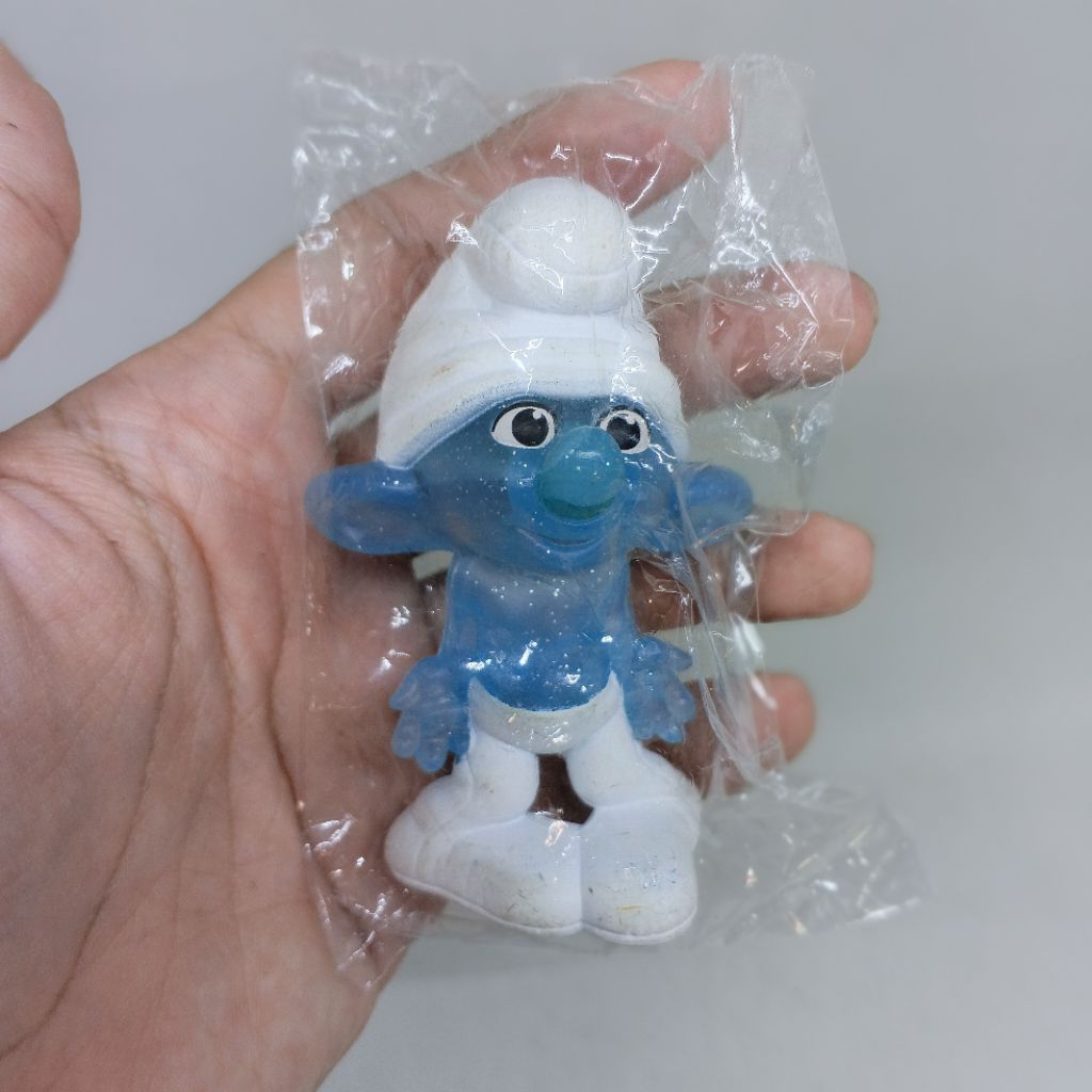 Mainan Figure Smurf Berdiri