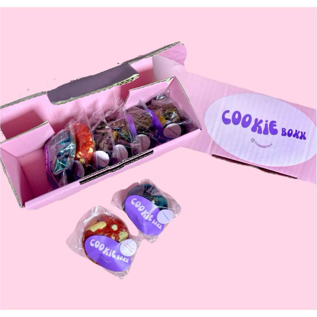 

SOFT COOKIES 1 BOX ISI 8 (BISA MIX)