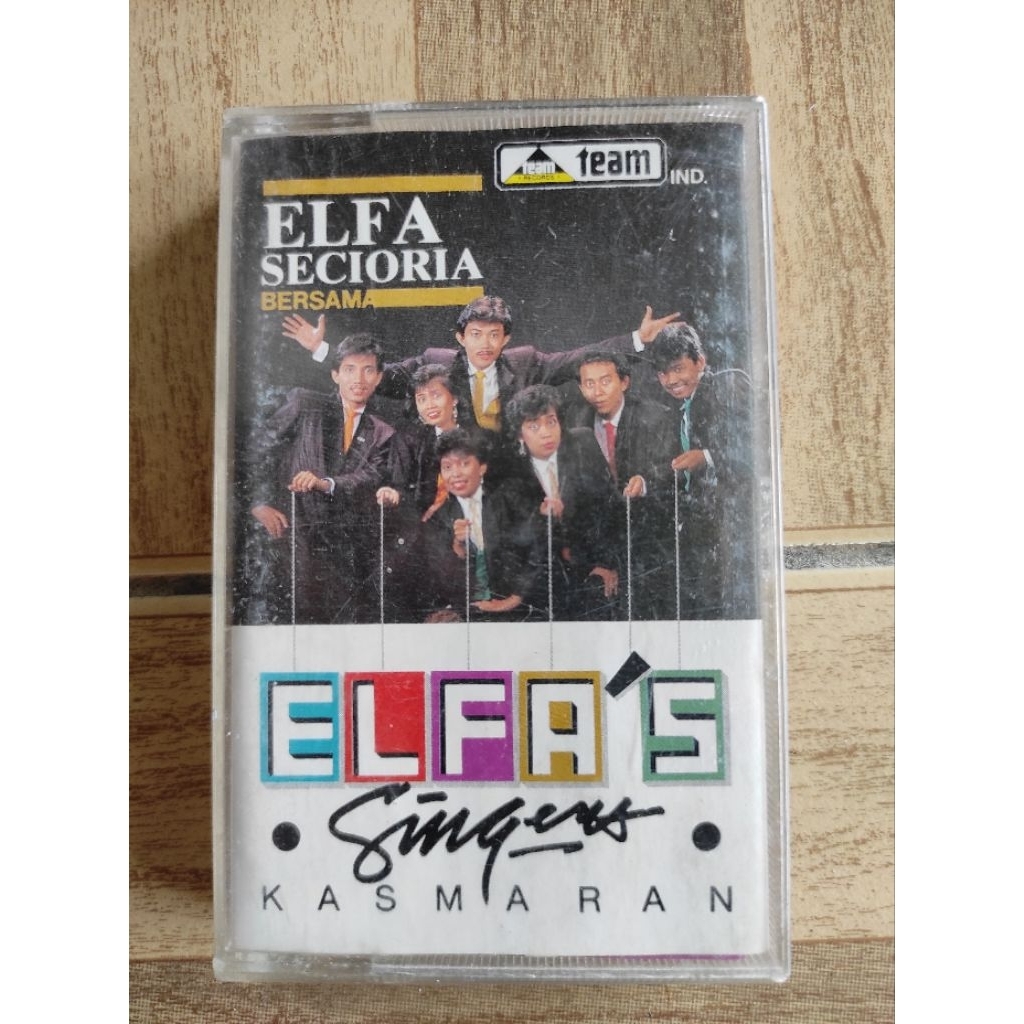 kaset pita ELFA' SECIORIA bersama  seingers "kasmaran"