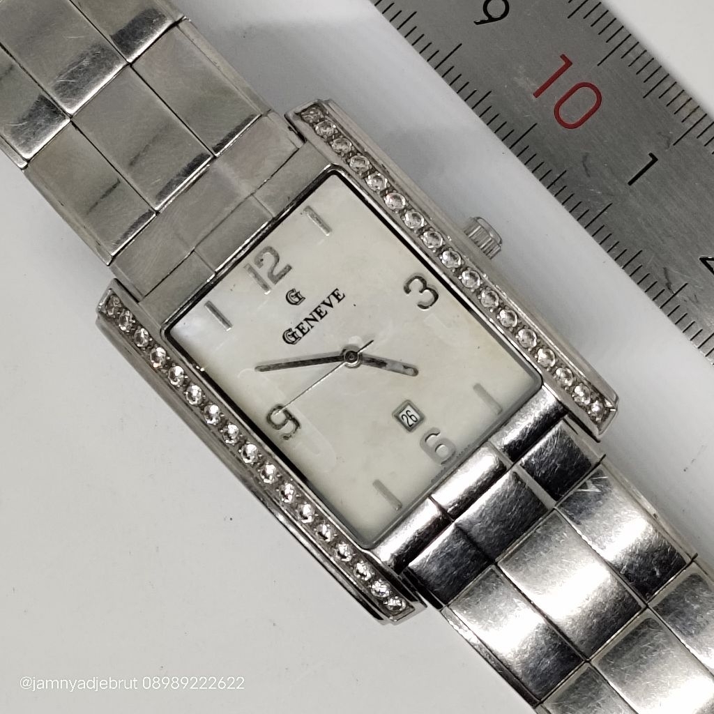 Jam Tank Geneve Swiss Made W7321 Bekas