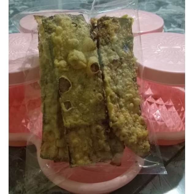 

Keripik Sale pisang lidah, Pisang sale, Salai kering. Kemasan 100 gram (5 ribu) dan 200 gram (10 ribu)