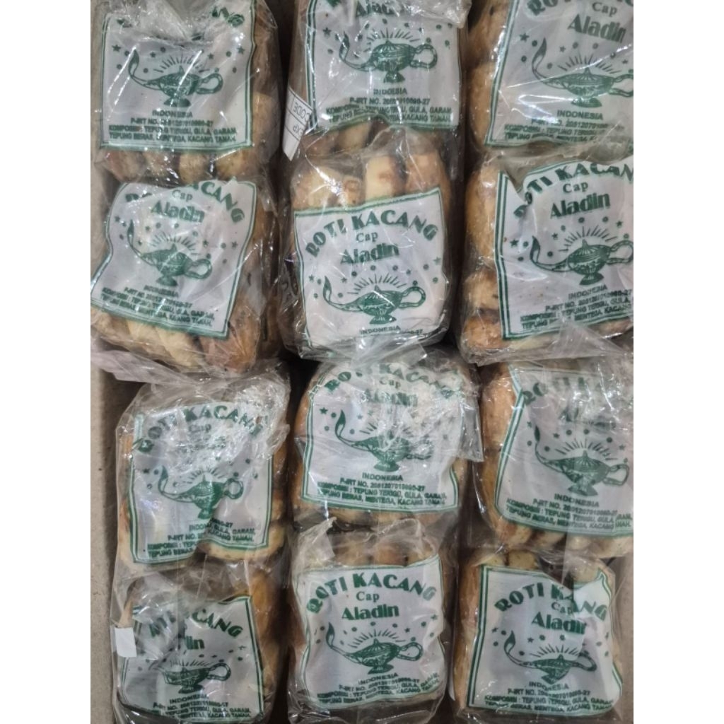 

ROTI KACANG CAP ALADIN [ isi 10 Bungkus/ Pack]