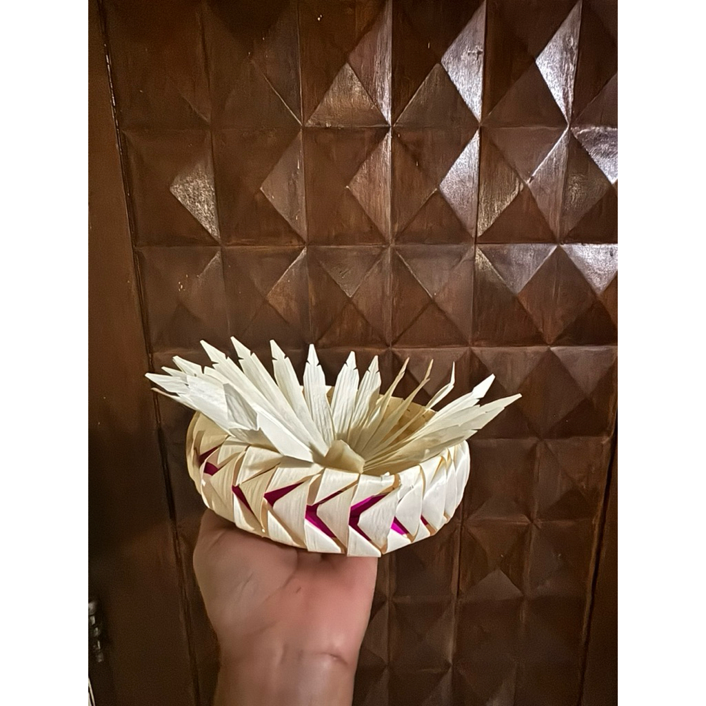 canang gebogan, diameter 14cm Ibung