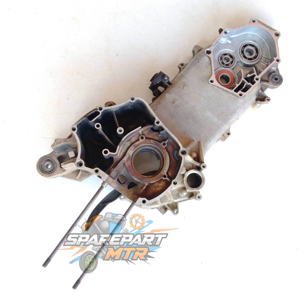 CRANKCASE KRENGKES KIRI MIO M3 MIO Z X-RIDE 125 ORIGINAL BEKAS BLOK TENGAH KRENGKES KIRI MIO M3 ORI