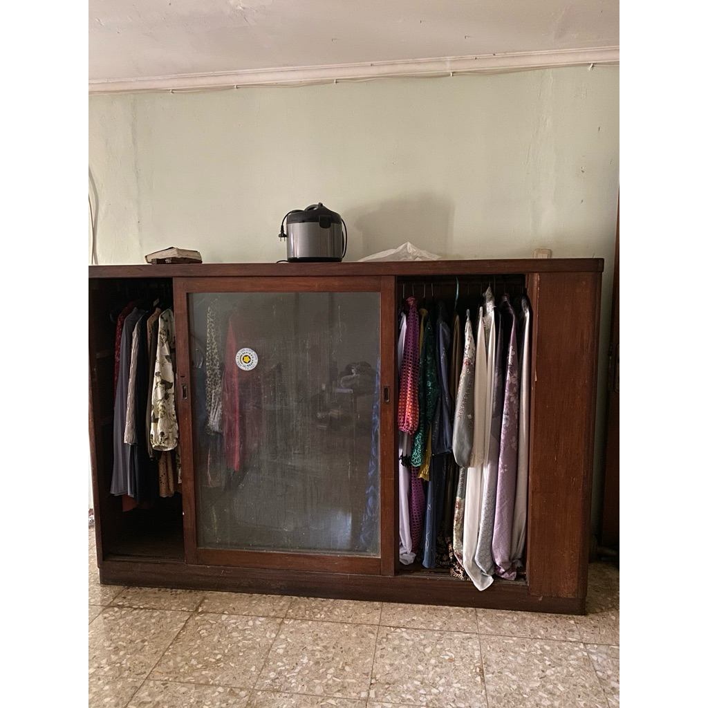 LEMARI PAKAIAN JATI ASLI
